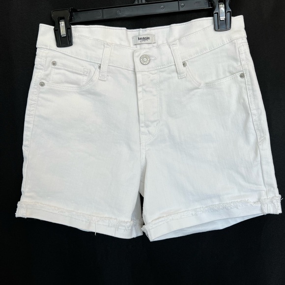 Kensie Pants - 🤍 EUC KENSIE JEANS White Denim Shorts with Cuffed Hem | Women’s Size 2 / 26